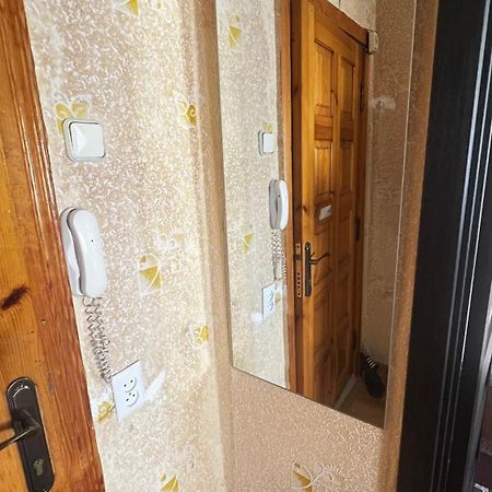 Apartment On Bukovinska Rivne Bagian luar foto